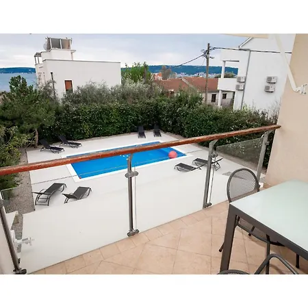 Holiday home Amazing In Kastel Stafilic Kastela