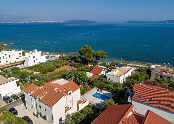 Amazing In Kastel Stafilic